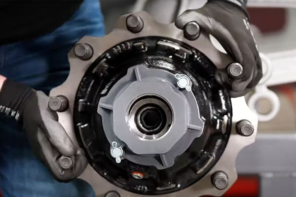 Auto Torq install demonstration.